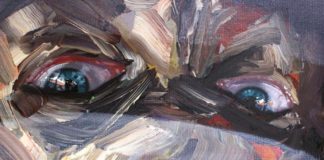 جوهرة في وسط التراب